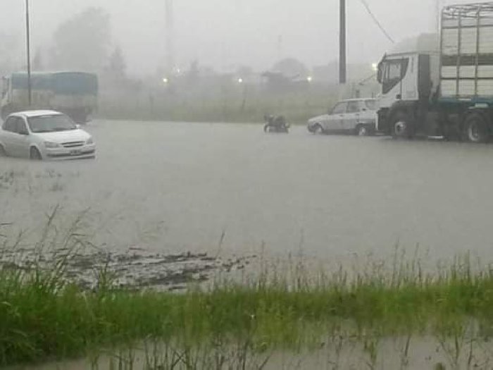 Las lluvias no dan tregua al departamento 9 de Julio