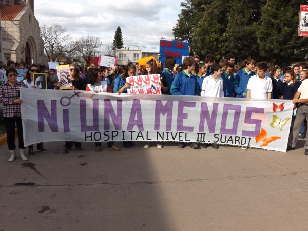 Suardi tuvo una gran respuesta a la jornada #Ni Una Menos