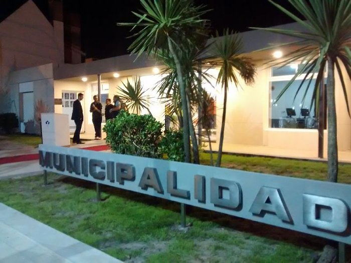Balnearia: Denuncian que otros 6 empleados pasaron a planta permanente
