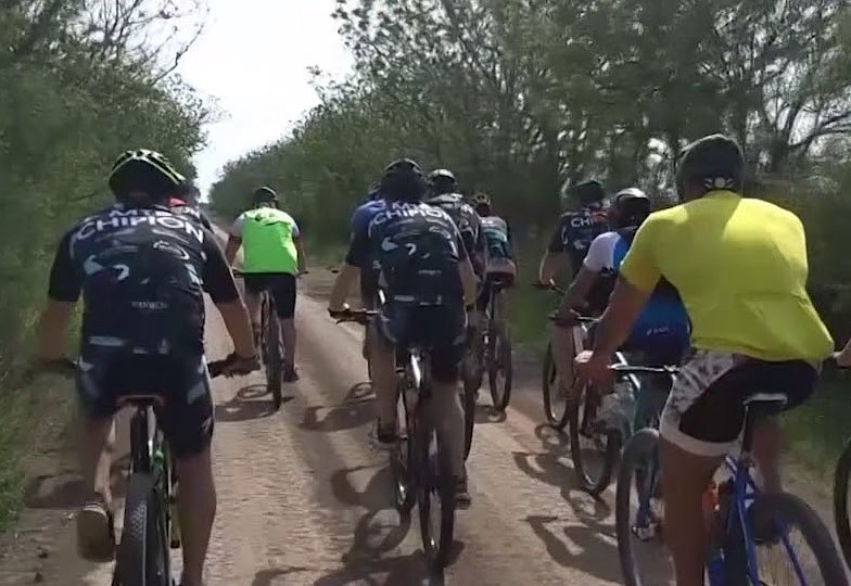 Se corre la 2ª edición del Desafío Morteros-Ansenuza
