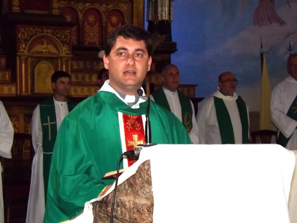 Suardi: El Padre Canalis en cuarentena