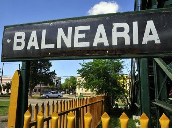 Dengue: Vecinos de Balnearia protestaron por falta de información 