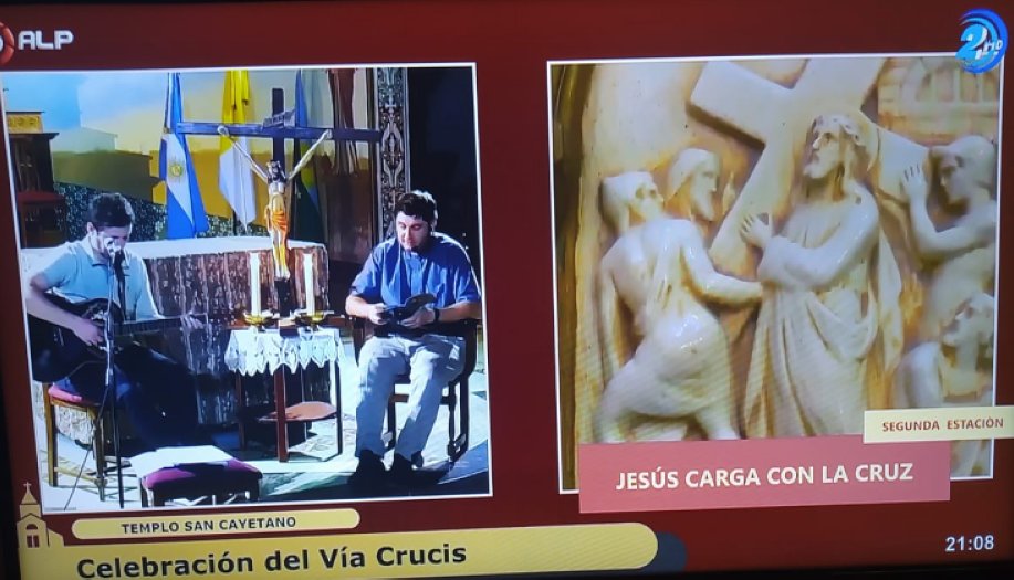 Suardi: El Padre Canalis presidió el Vía Crucis en soledad y televisado