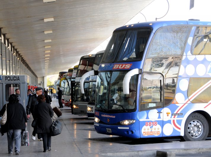 Siguen suspendidos los servicios de colectivos en la provincia de Santa Fe