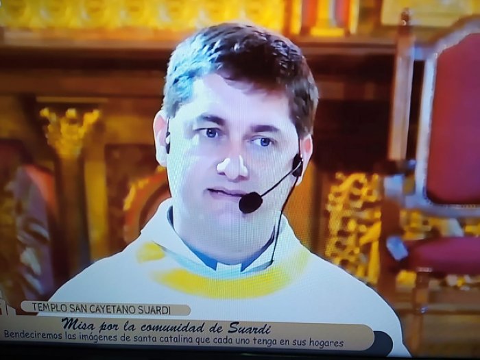 El Padre Mauro pidió actuar sin soberbia, como lo hizo Santa Catalina