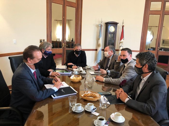 Senadores radicales presentaron propuestas a los ministros Michlig y Borgonovo