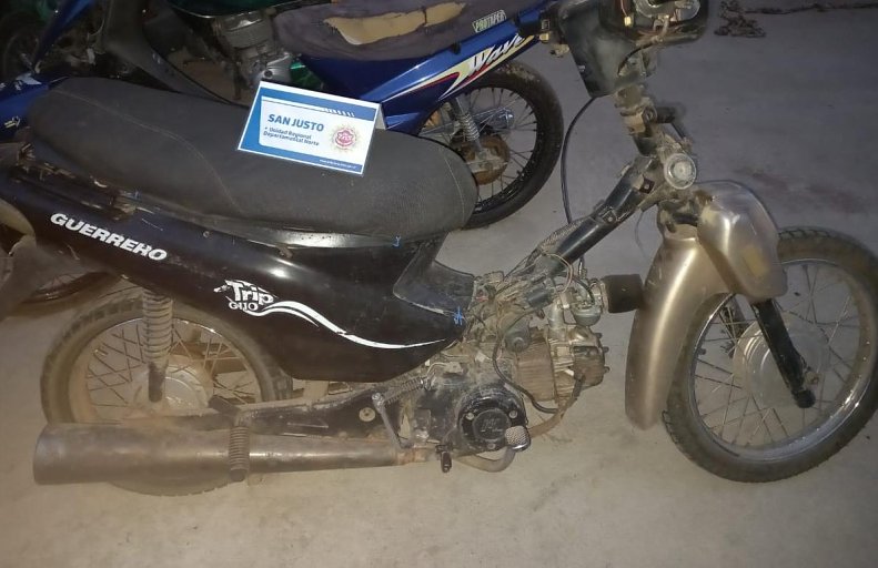 Encontraron en Brinkmann una moto robada en Col. Aldao