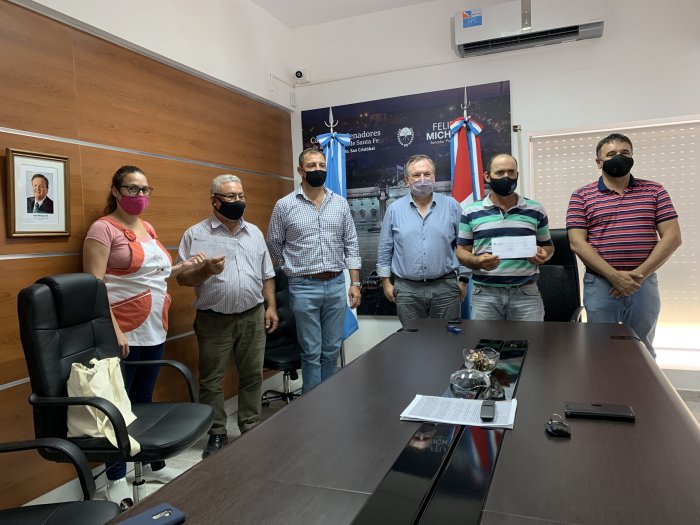 Michlig entregó aportes a instituciones de San Cristóbal