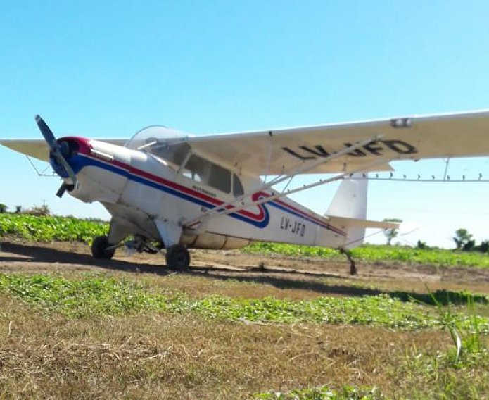 Avioneta tuvo que aterrizar en la banquina de ruta 23
