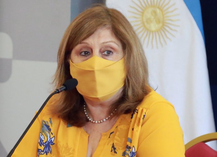 Cantero lamentó que los docentes no hayan comenzado las clases