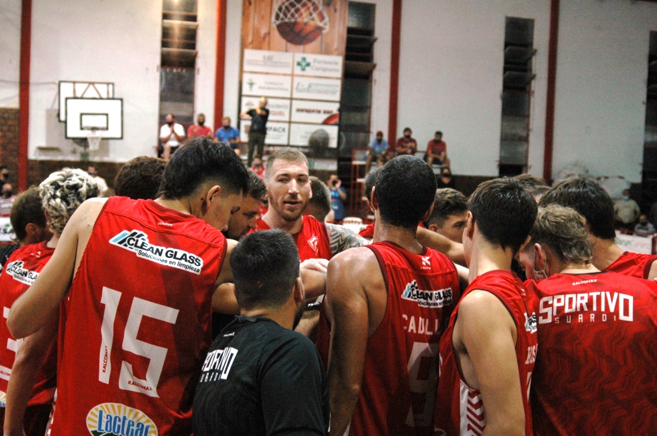 Federal: Sportivo mostró su capacidad ofensiva y volvió al triunfo