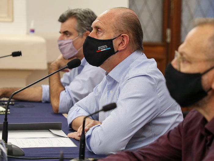 Perotti alertó sobre la velocidad que tienen los contagios