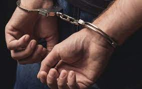 Lo detuvieron por robar bolsas de maíz en un campo de Marull