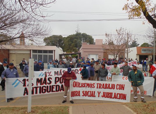 Festram advierte a las comunas que no pagan el 1% más de antigüedad