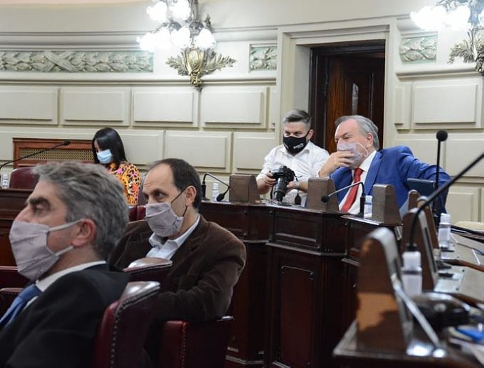 Michlig pidió que se priorice con la vacunación a personas con factores de riesgo