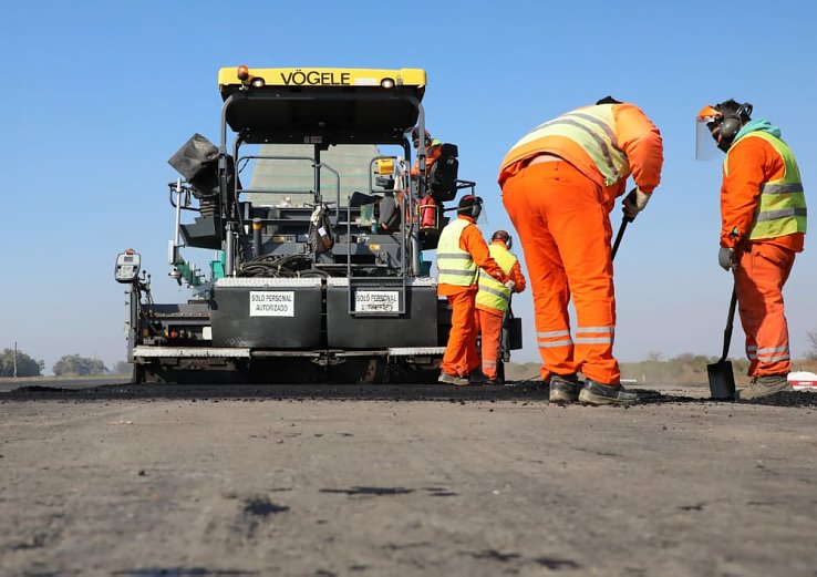 La provincia ejecuta obras viales en el departamento Castellanos