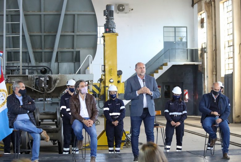 Inauguraron nueva maquinaria en los talleres ferroviarios de San Cristóbal
