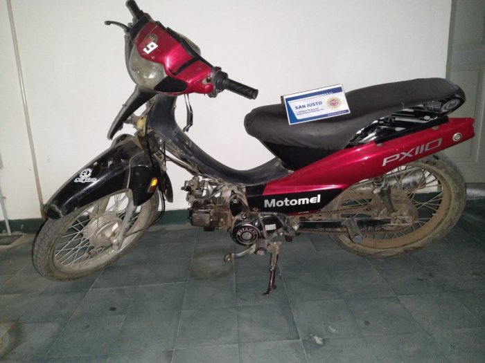 Brinkmann: Una mujer fue detenida por sustraer su moto desde el corralón municipal