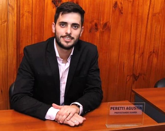 Agustín Peretti presentó un proyecto para la inclusión digital
