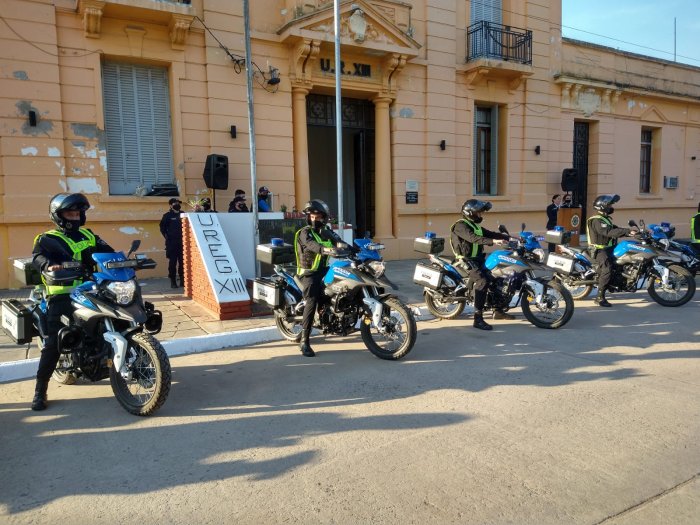 Entregaron motos policiales a San Cristóbal, Ceres y San Guillermo