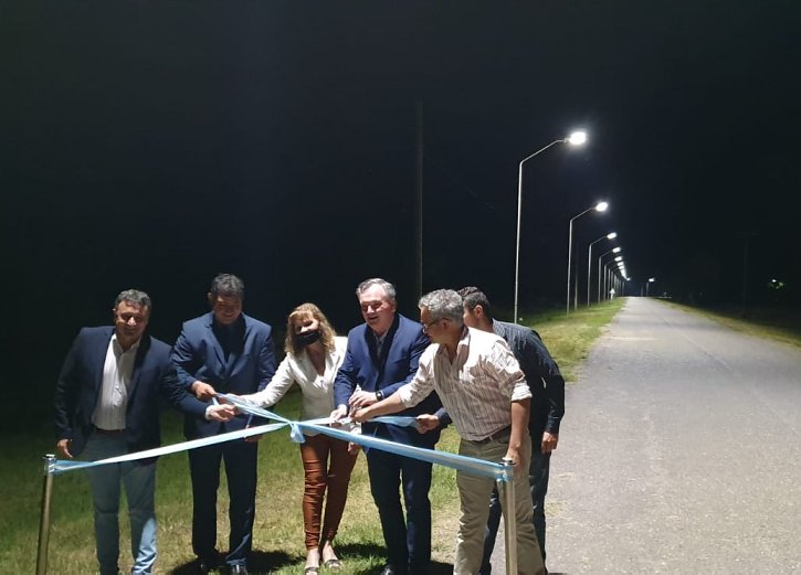 Inauguraron mejoras e iluminación led en los ingresos a Huanqueros