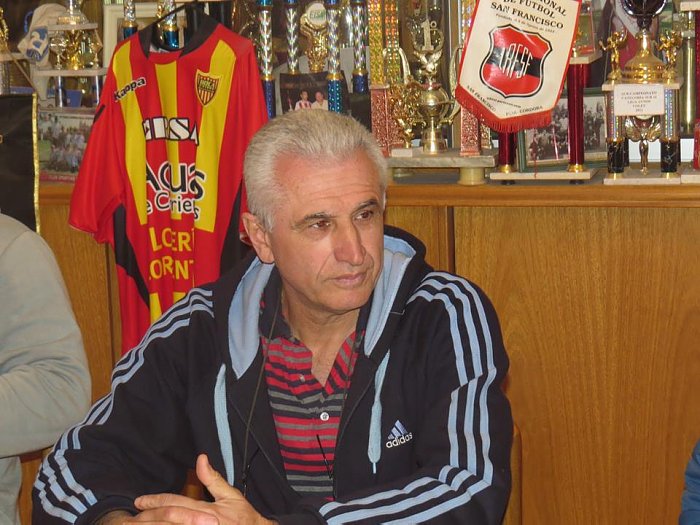 Carlos Stobbia se va de Sportivo
