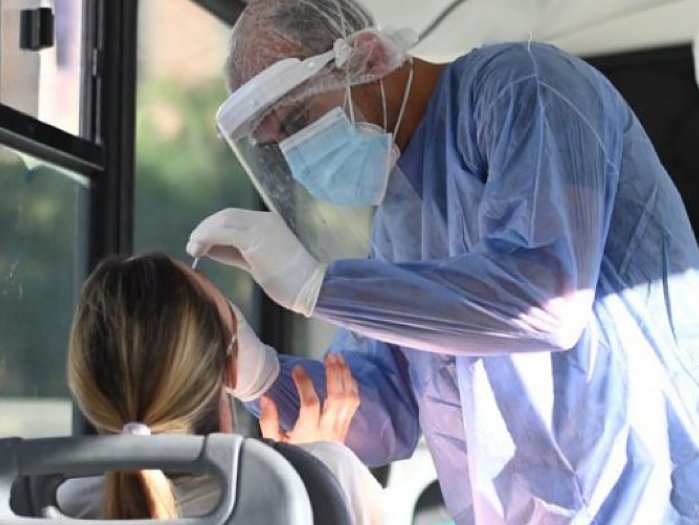 Miércoles con casi 11000 nuevos contagios en Santa Fe