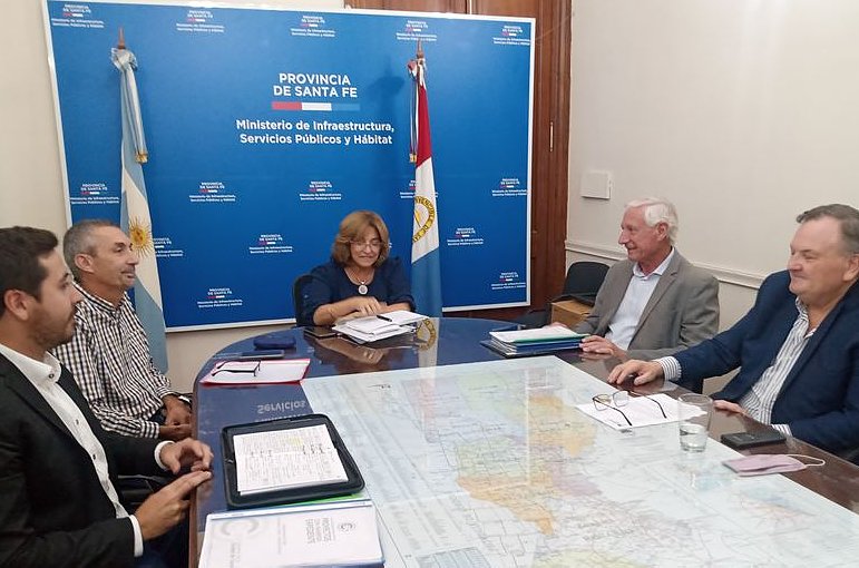 La Ministra Frana recibió al Senador Michlig y a Intendentes