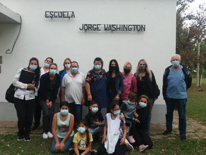 Las Secretarías de Salud y Educación visitaron escuelas rurales de Morteros