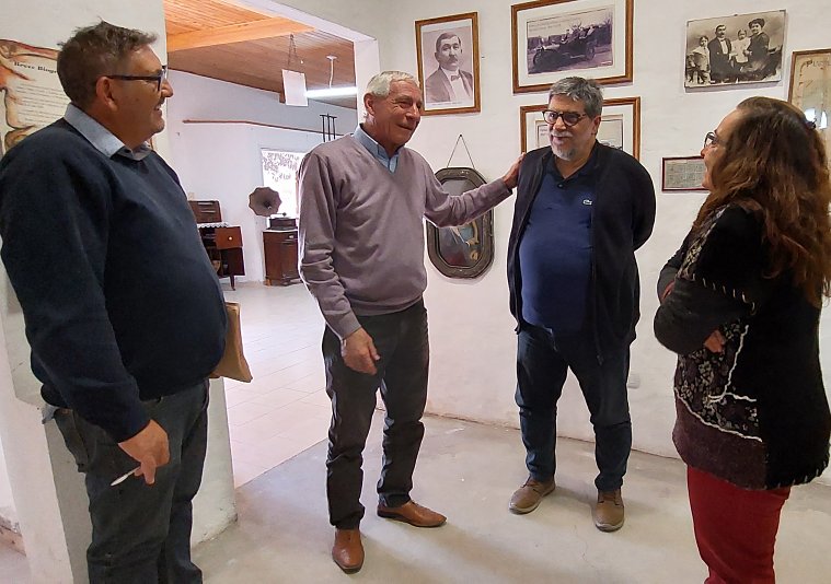 Armentano llegó a Suardi para relevar las necesidades del museo