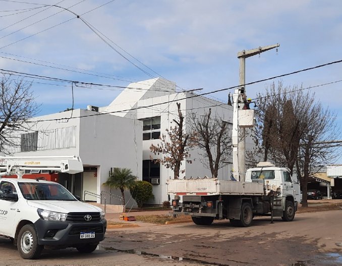 El nuevo Hospital de Brinkmann ya tiene servicio eléctrico