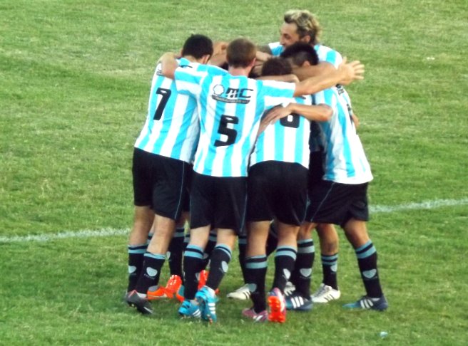 Torneo Campeonato: 9 de Freyre se quedó con el clásico y Devoto goleó
