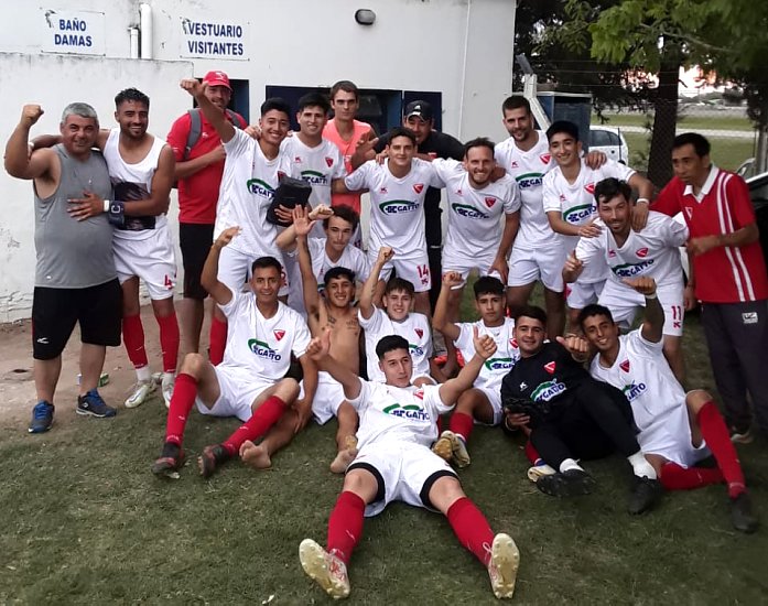 La Liga: Juniors clasificó a las semis del Clasificatorio
