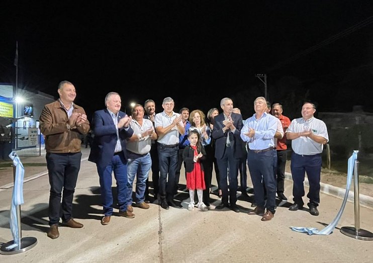 Inauguraron nuevas cuadras de pavimento en San Cristóbal