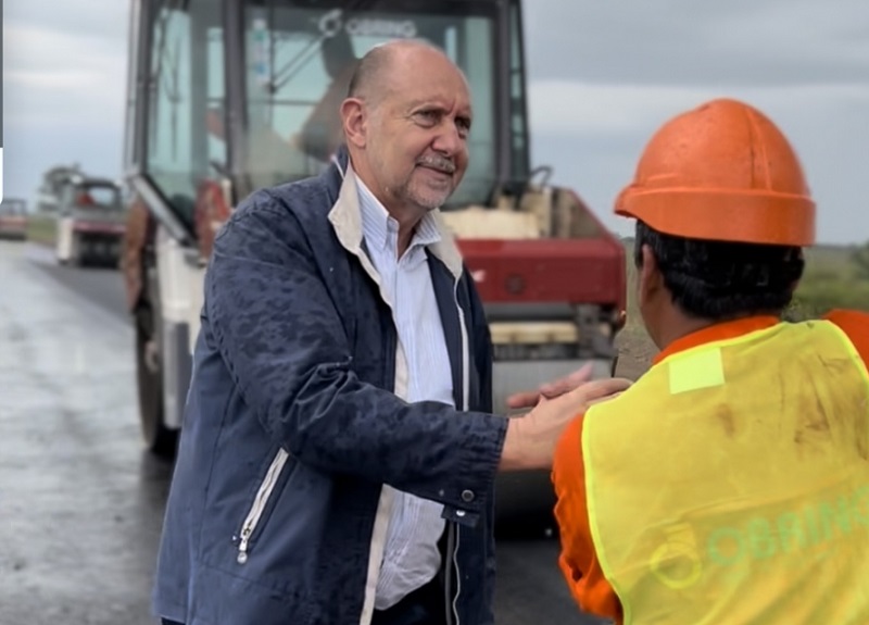 Perotti recorrió obras en los departamentos San Cristóbal y Castellanos 
