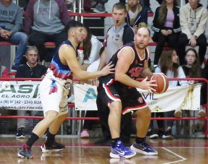 Federal: Gran juego de Sportivo para frenar al puntero