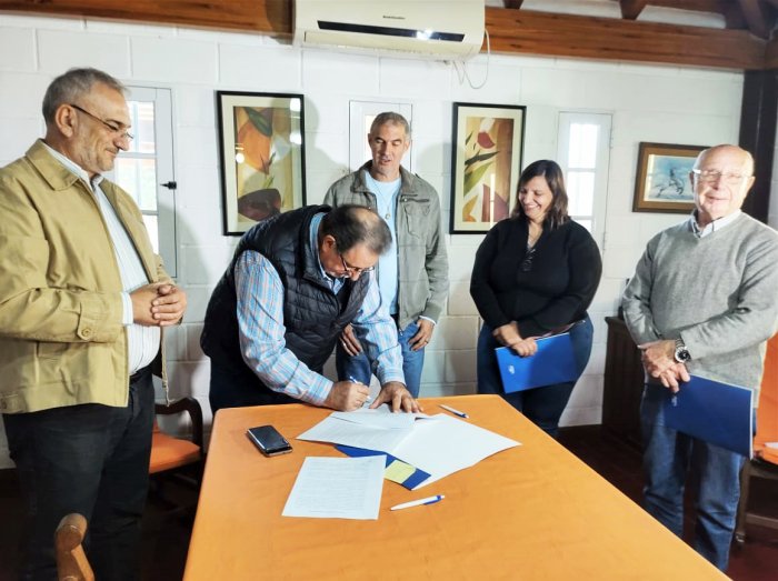 Comunas del departamento Castellanos firmaron convenios del Plan Incluir