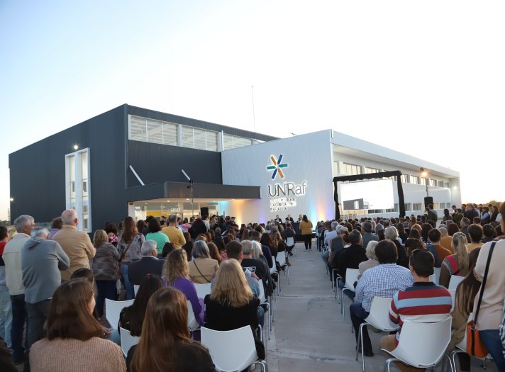 Inauguraron un nuevo edificio de la Universidad Nacional de Rafaela 