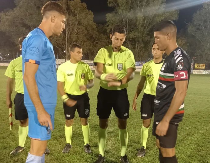 Zona Norte: 9 y Tiro no se sacaron diferencias