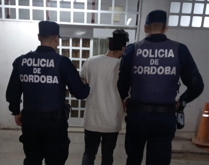 Morteros: Joven motociclista protagonizó un accidente y quedó detenido