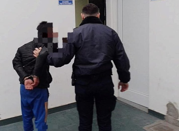 Detenido en Brinkmann por agredir a una mujer