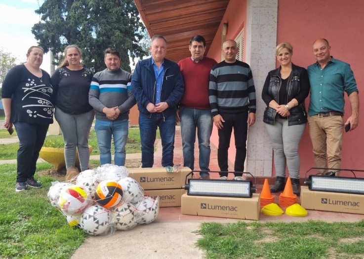 El Senador Michlig visitó otras seis localidades del departamento