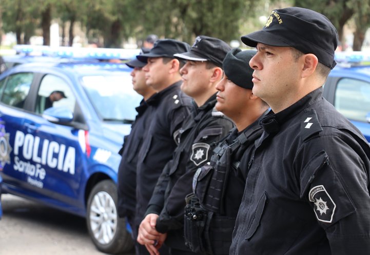 Otorgarán un aporte especial para reponer uniformes y equipos a la policia provincial
