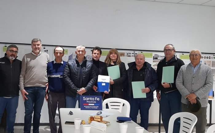 Entregaron fondos a productores de la zona de Moisés Ville