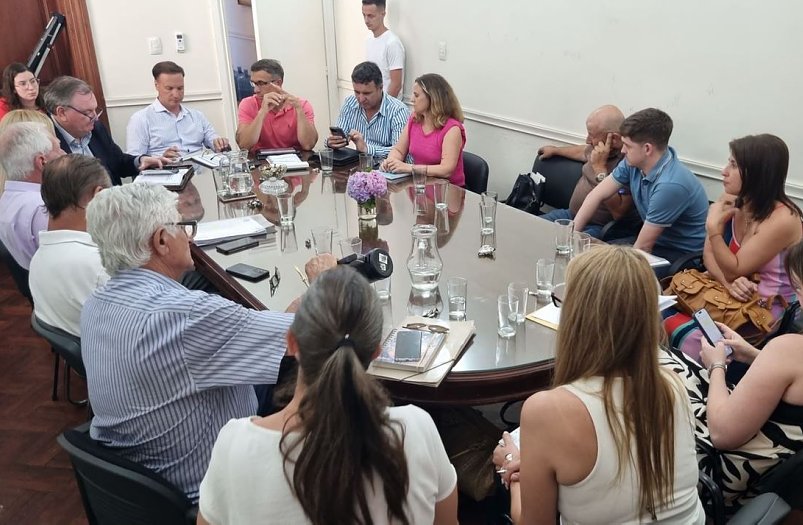 Localidades del departamento pidieron por obras públicas paralizadas