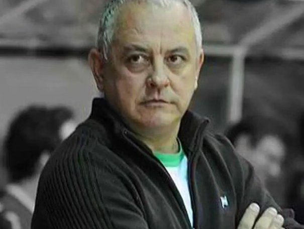 José Luis Pestuggia vuelve a dirigir el basquet de Tiro