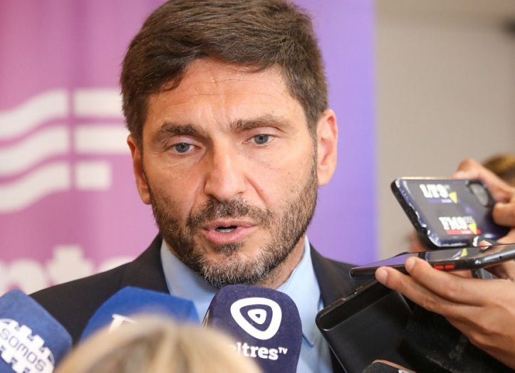 Pullaro dijo que Santa Fe vuelve a ser discriminada con la quita de subsidios al transporte