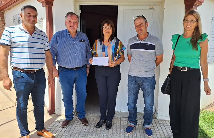 Michlig y González entregaron aportes en Curupaity, Moisés Ville y Capivara