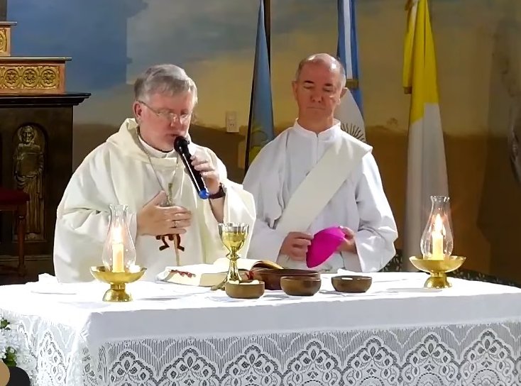 Confirmaron que el Obispo de la Diocésis de Rafalea, Pedro Torres, tiene dengue