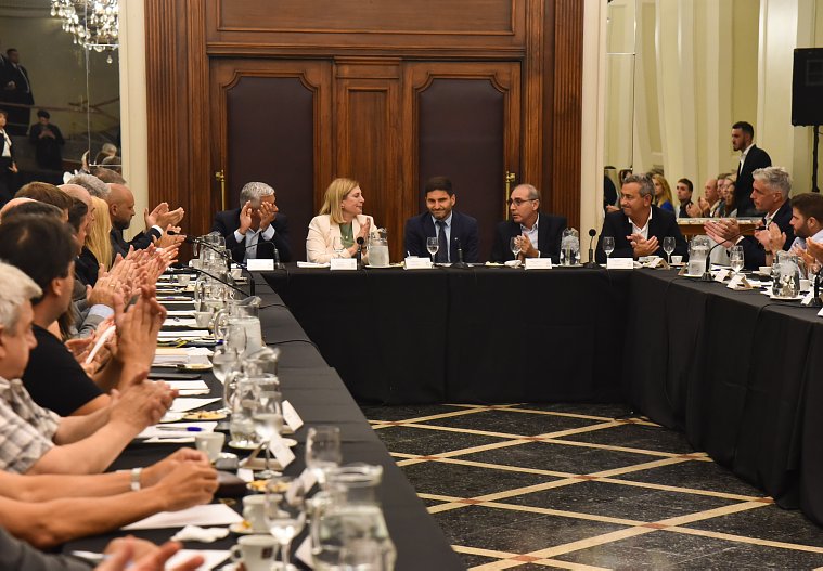 Fuerte respaldo de la Multisectorial por la Paz: “Hay que dar la pelea espalda con espalda”